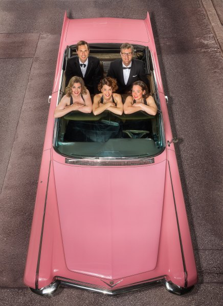 006_SamSingers-Caddy