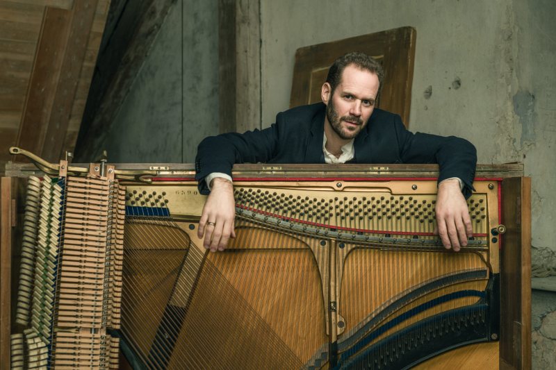 Künstlerportrait Zürich – Editorial-Fotografie von Dennis Yulov
